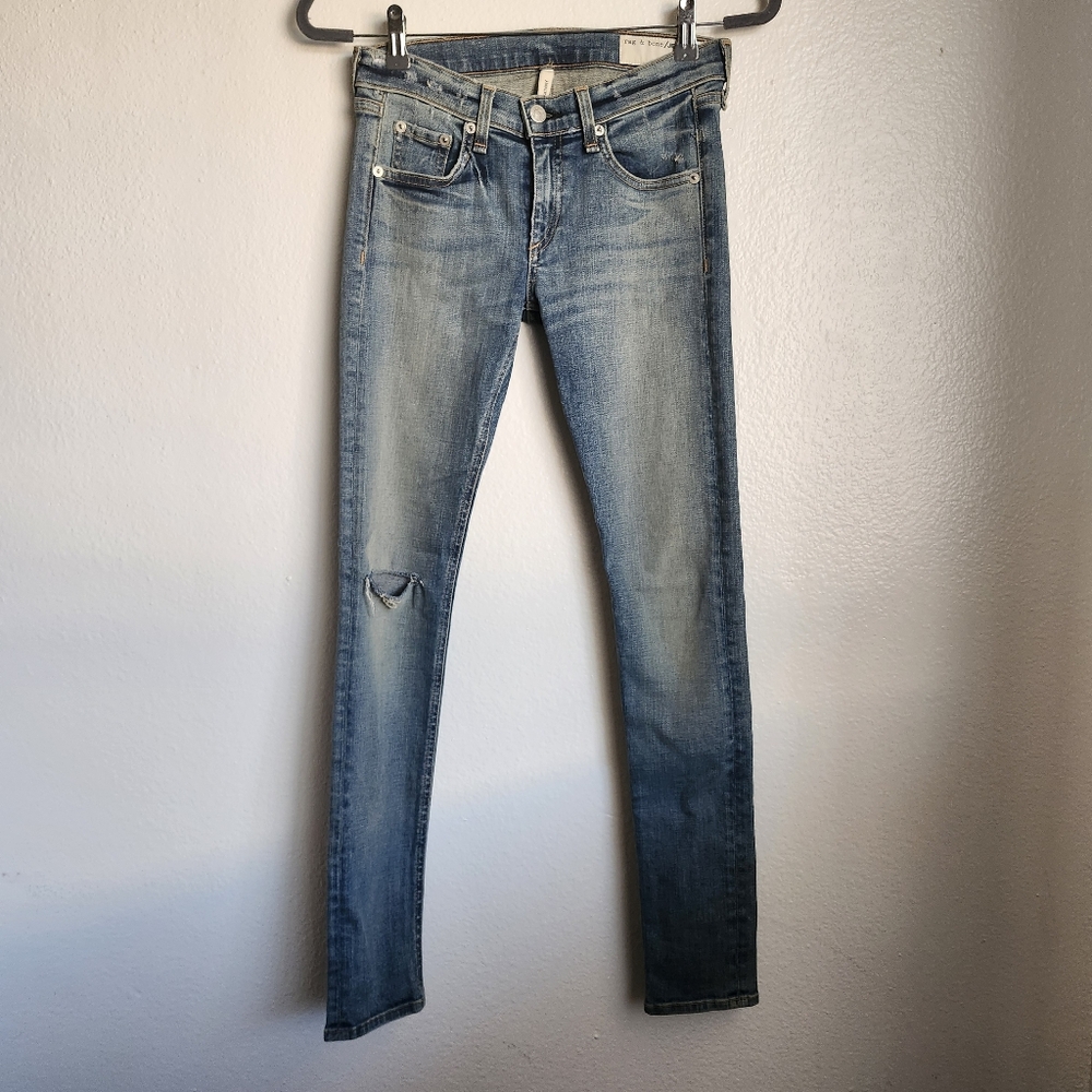 rag & bone JEAN Water St Skinny Jeans 26 Low Rise Light Wash Distressed Denim